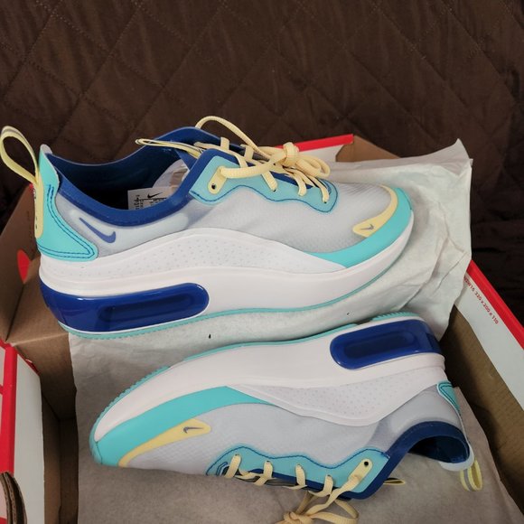 New Beautiful Nike Air Max Dia SE - Picture 2 of 4